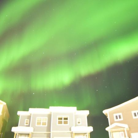 Aurora Deluxe Guest House Yellowknife Εξωτερικό φωτογραφία
