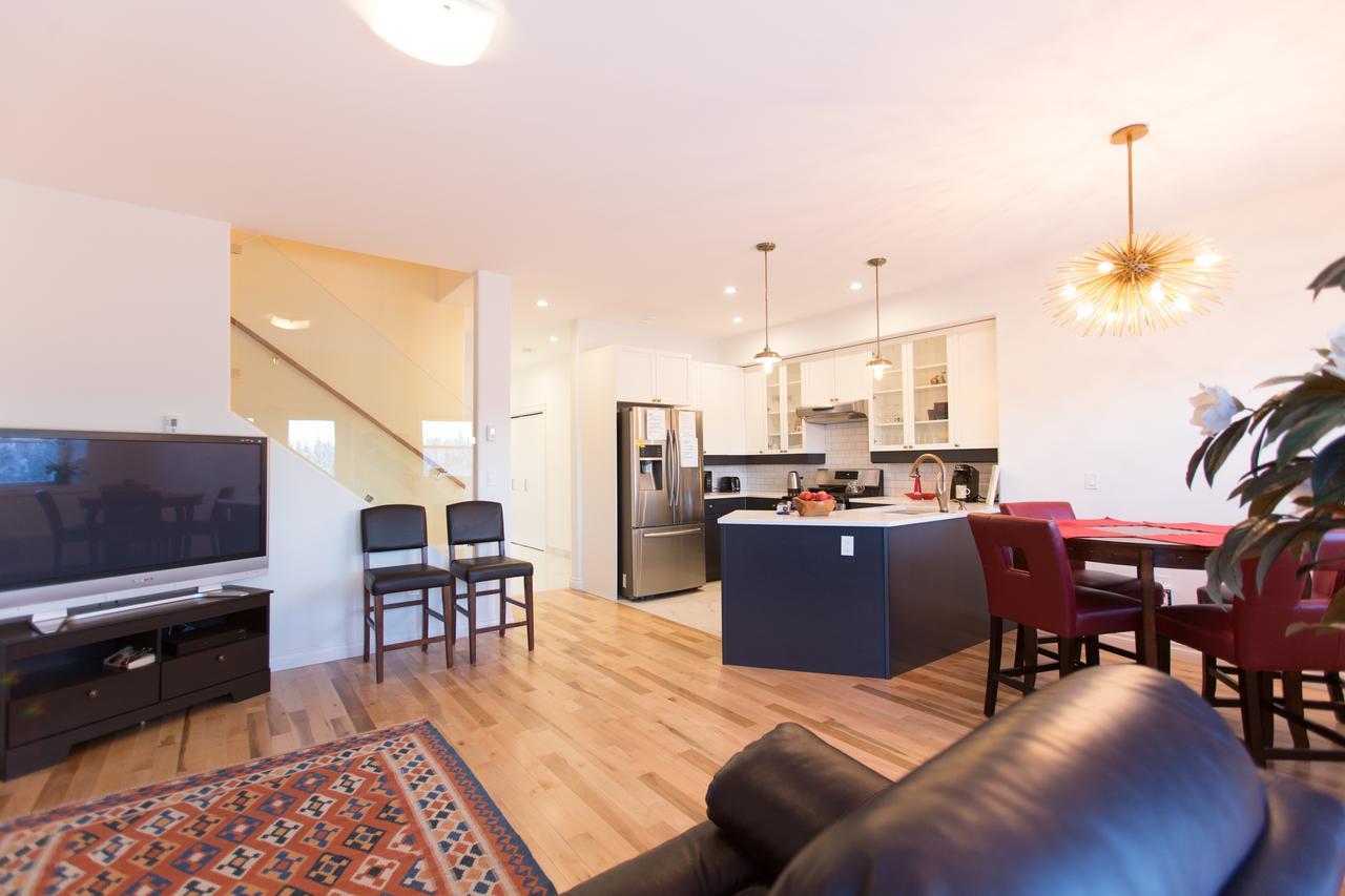 Aurora Deluxe Guest House Yellowknife Εξωτερικό φωτογραφία